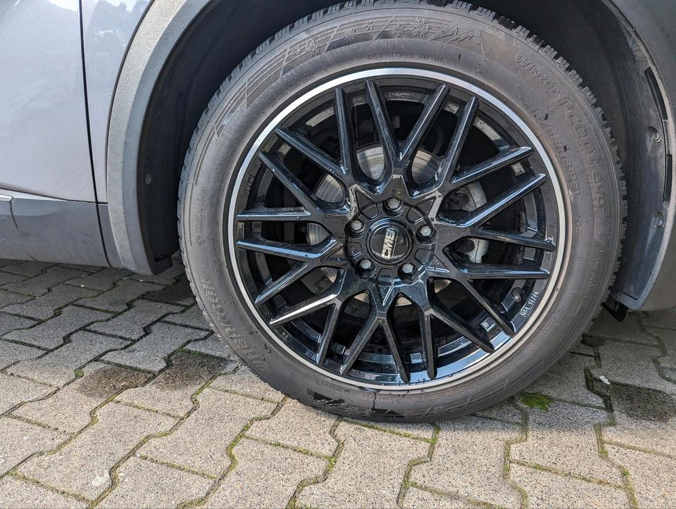 4 Winterreifen mit CMS Felgen Hankook Winter icept EVO 3 in Düsseldorf