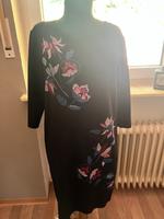 Schwarzes Kleid mit Blumen Hessen - Waldbrunn Vorschau