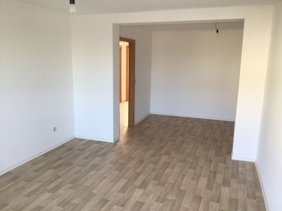 Gemütliche 3-Raum-Wohnung mit Balkon! in Gotha