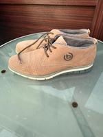 Bugatti Schuhe, Größe 43 – Stilvoll und Bequem! Schleswig-Holstein - Lübeck Vorschau