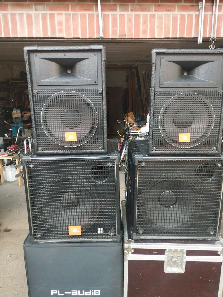 JBL PA komplett, 2xMR 205, 2x MR 822 in Hermannsburg