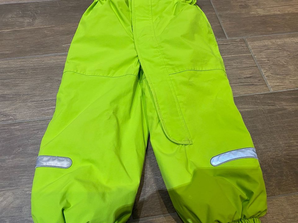 Lego Wear Skihose Winterhose Matschhose gefüttert Gr. 92 in Kollmar