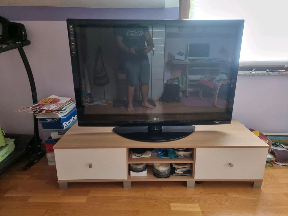 LG 50PG200R 50" Fernseher 100Hz Gaming TV Full HD w.NEU TOP in Quickborn