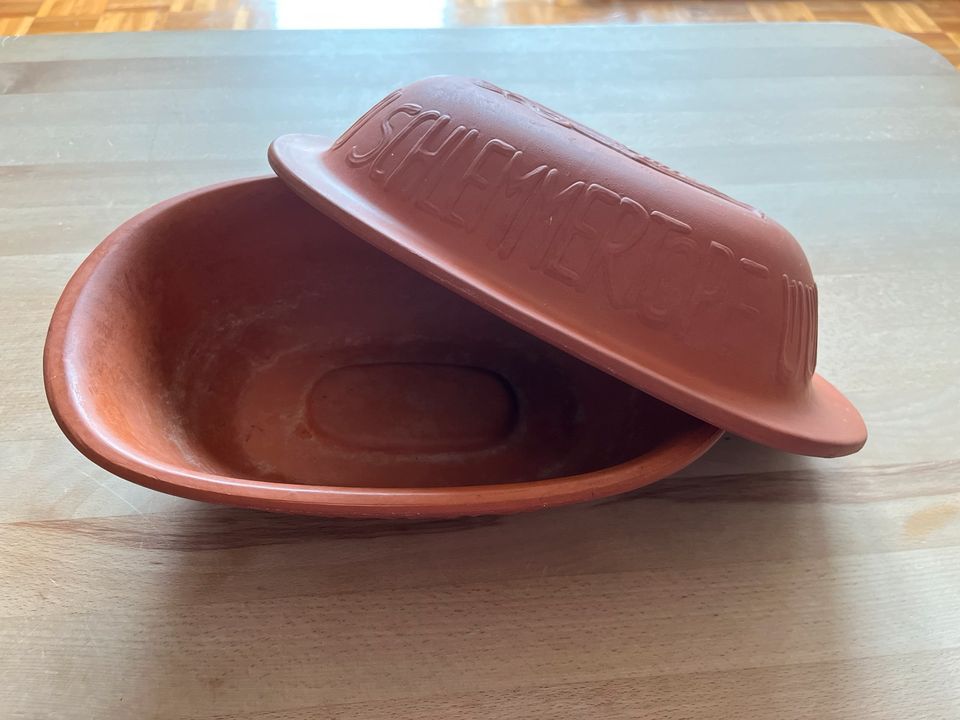 Schlemmertopf bzw. Brotdose aus Keramik in Zeitlarn