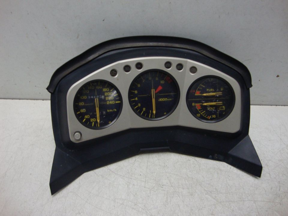 Honda CBX 750 F RC17 Tacho Cockpit Armatur Instrumente in Detmold