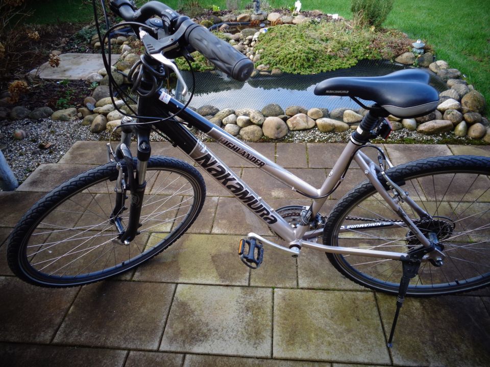 Nakamura Damenfahrrad 27" in Illingen