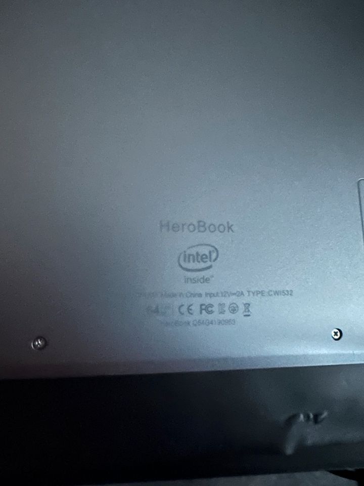 CHUWI Herobook Laptop tauch möglich in Berlin