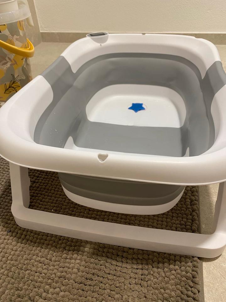 Babybadewanne faltbar: Planschvergnügen für Ihren Sprössling in Trier