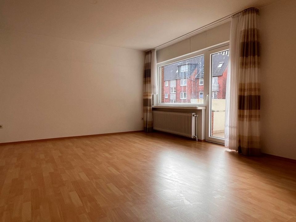 Barrierearme 3-Zimmer-Wohnung mit Balkon und Einbauküche - Die ideal Wohnung für 2 Personen in Wilhelmshaven