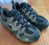 Nike Tech Hera Gr. 41 1x getragen (eher Gr.40) Niedersachsen - Vechelde Vorschau