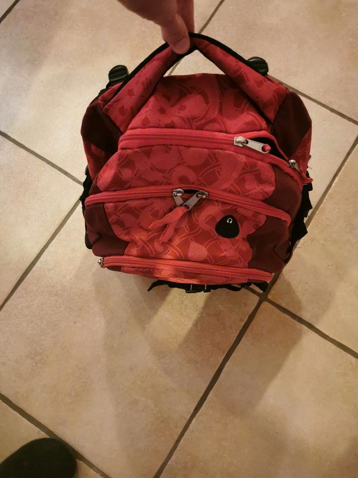 Schultasche, Schulrucksack in Wurmsham