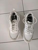 Moderne Sneaker Rheinland-Pfalz - Hachenburg Vorschau
