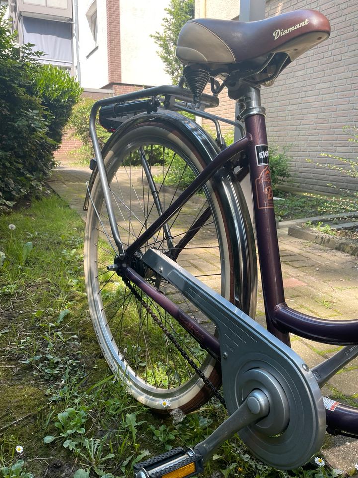 Damenrad Diamant Topas Deluxe Retro Citybike in Duisburg