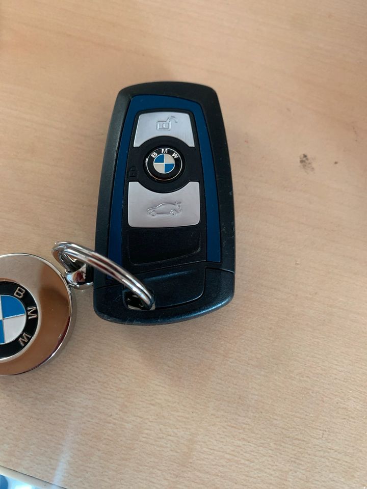 Verkaufe neue Fernbedienung von BMW mit Anhänger in Horgenzell