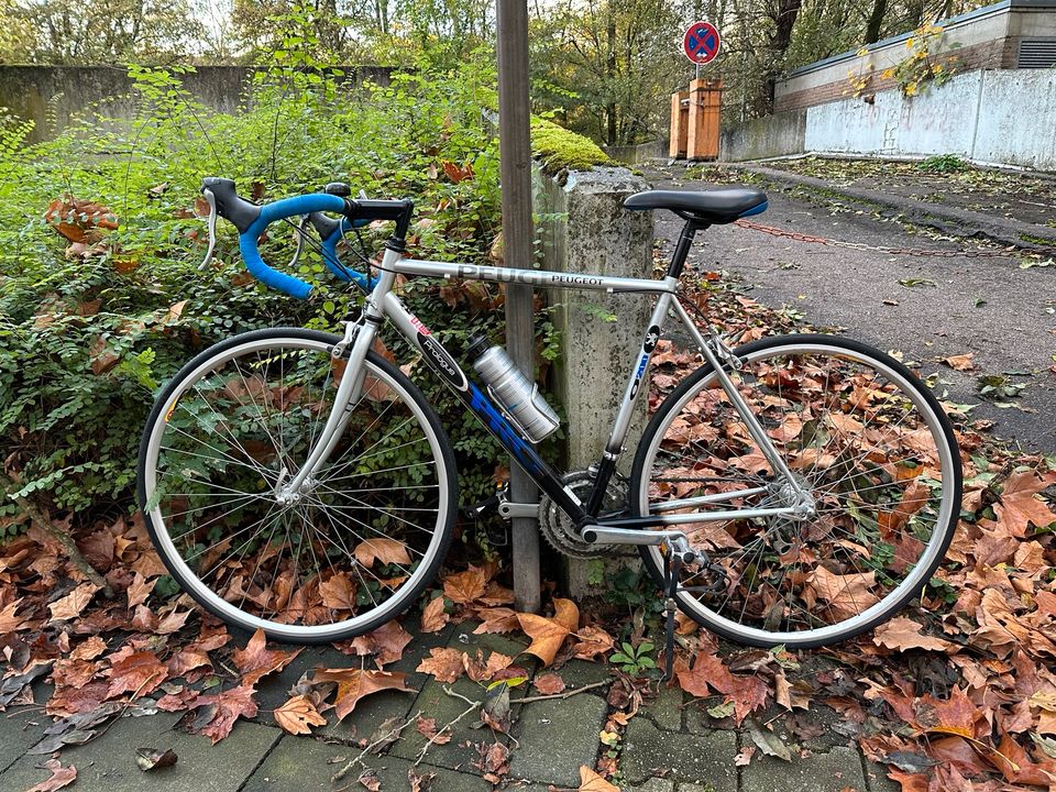 Peugeot Rennrad in Köln