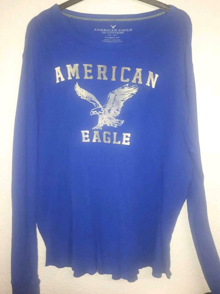 AMERICAN EAGLE Longshirt/Sweatshirt/Pullover in Berlin