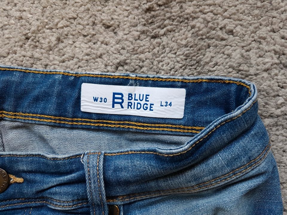 Jeans Herren Blue Ridge 30/34 in Braunschweig