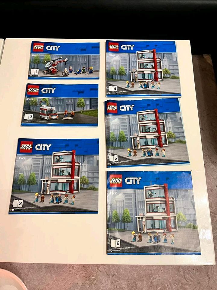 Lego city 60204 krankenhaus in Siegen