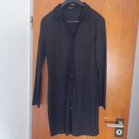 Schickes schwarzes Kleid mit Polokragen in Gr. 44 zu verkaufen. Niedersachsen - Hesel Vorschau