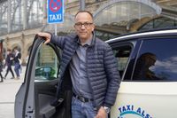 TAXI: Wir suchen Unternehmer für Taxi Alstertal! Wandsbek - Hamburg Sasel Vorschau