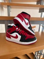 Air Jordan 1 Mid rot/weiß/schwarz Baden-Württemberg - Singen Vorschau