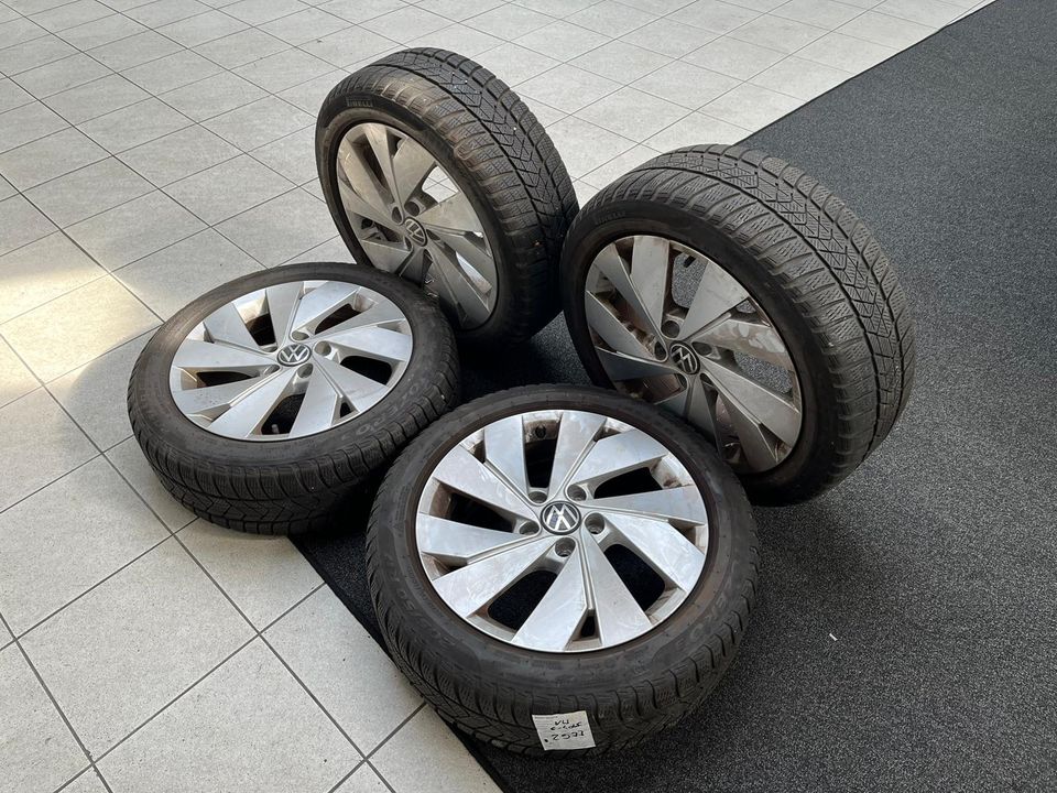 4X Winterkompletträder 17" VW Golf VIII GTE 5-6mm Nr. 2977 in Raesfeld