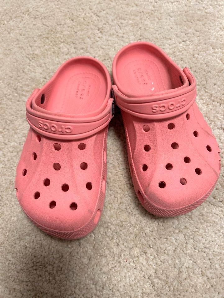 Crocs J1 Gr. 32-33 rosa in Haan