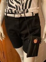 Coole Shorts Bermuda Hotpants Gr.40 Denim-Ware NEUWERTIG Niedersachsen - Wallenhorst Vorschau