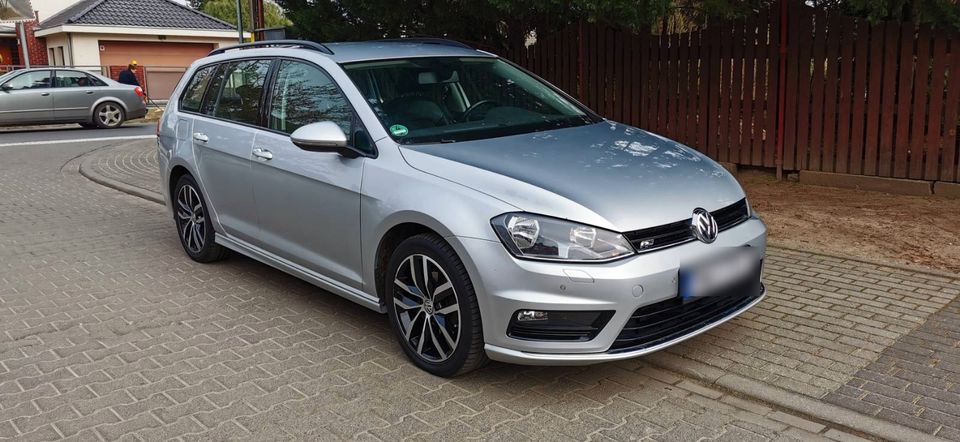 VW Golf VII 2,0 TDI R-LINE in Frankfurt (Oder)