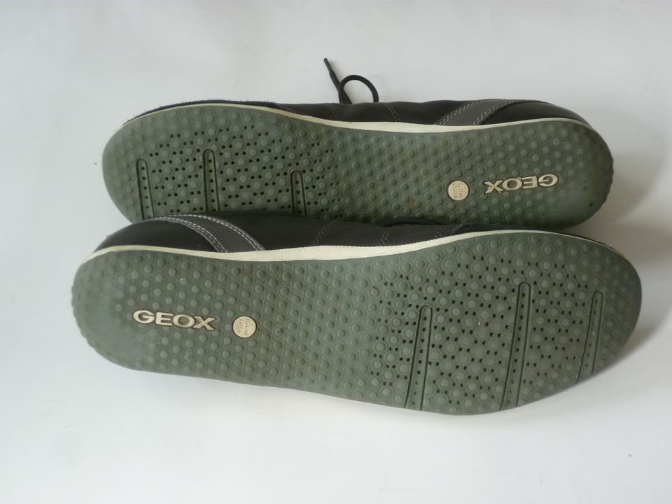 Sneakers Geox Respira Vega Gr. 42 Leder schwarz in Düsseldorf