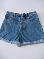 Stradivarius Mom Shorts Gr.36 Nordrhein-Westfalen - Bergisch Gladbach Vorschau