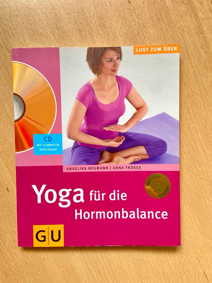 Wie Neu! Buch Yoga für die Hormonbalance mit CD 70 Minuten in Elchesheim-Illingen