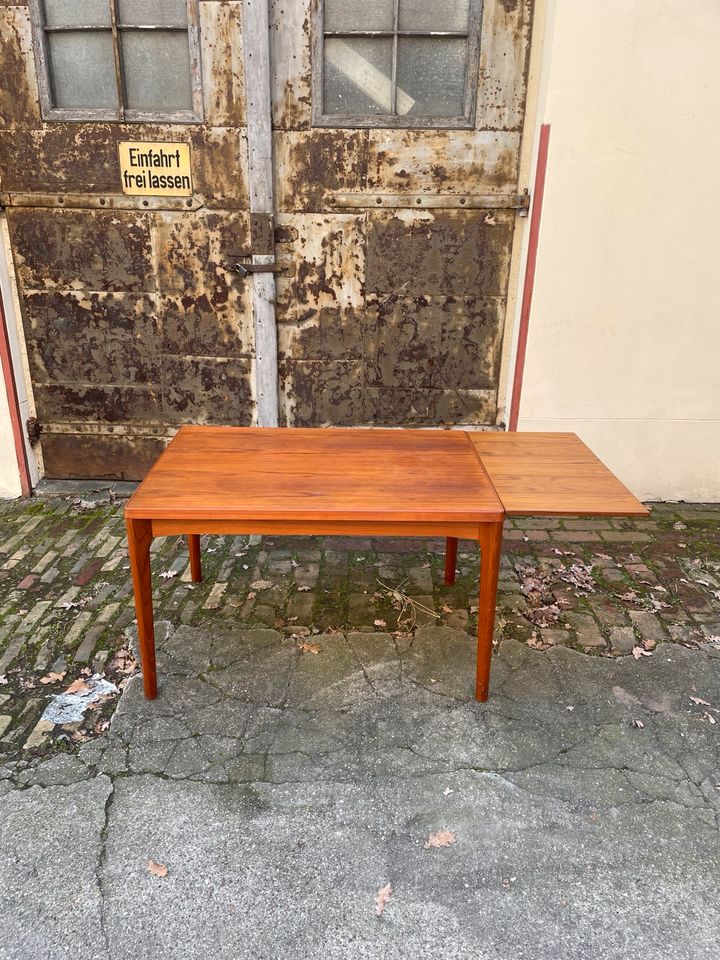 ◤ Teakholz Esstisch Table Vintage Tisch Esszimmer Teak mid Century Schreibtisch ausziehbar 50er 60er 70er Stuhl Dänisch Danish Design Retro in Berlin