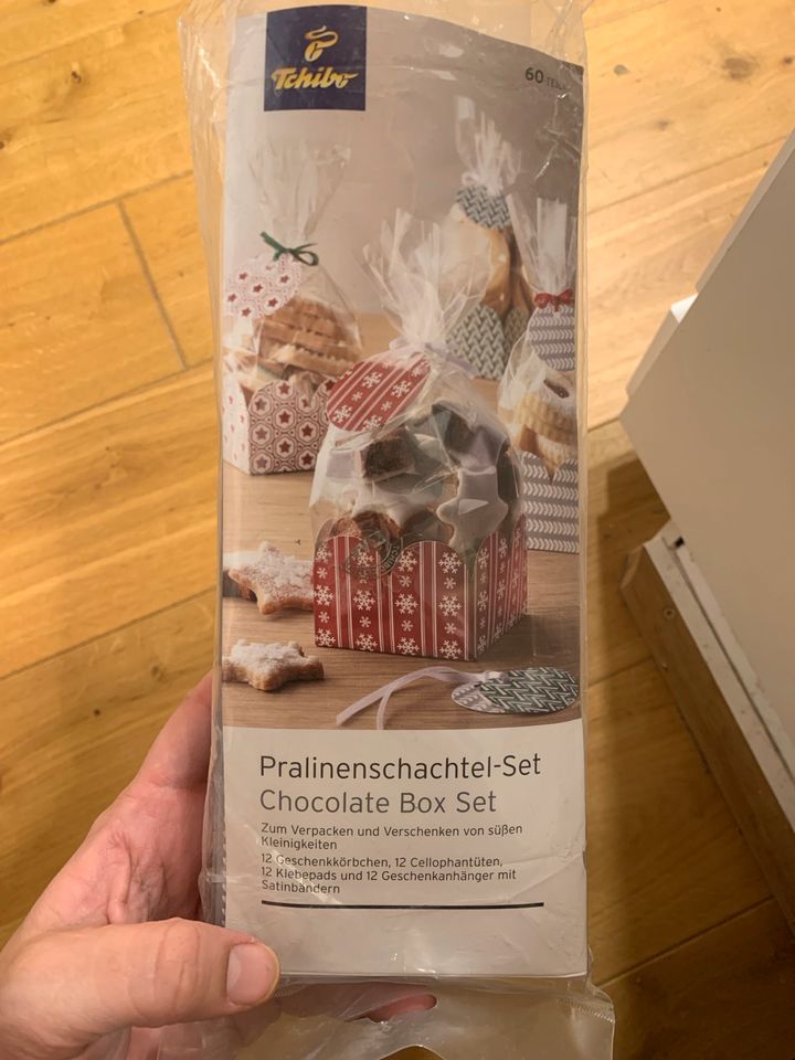 Tchibo Geschenkboxen für Pralinen in Rostock