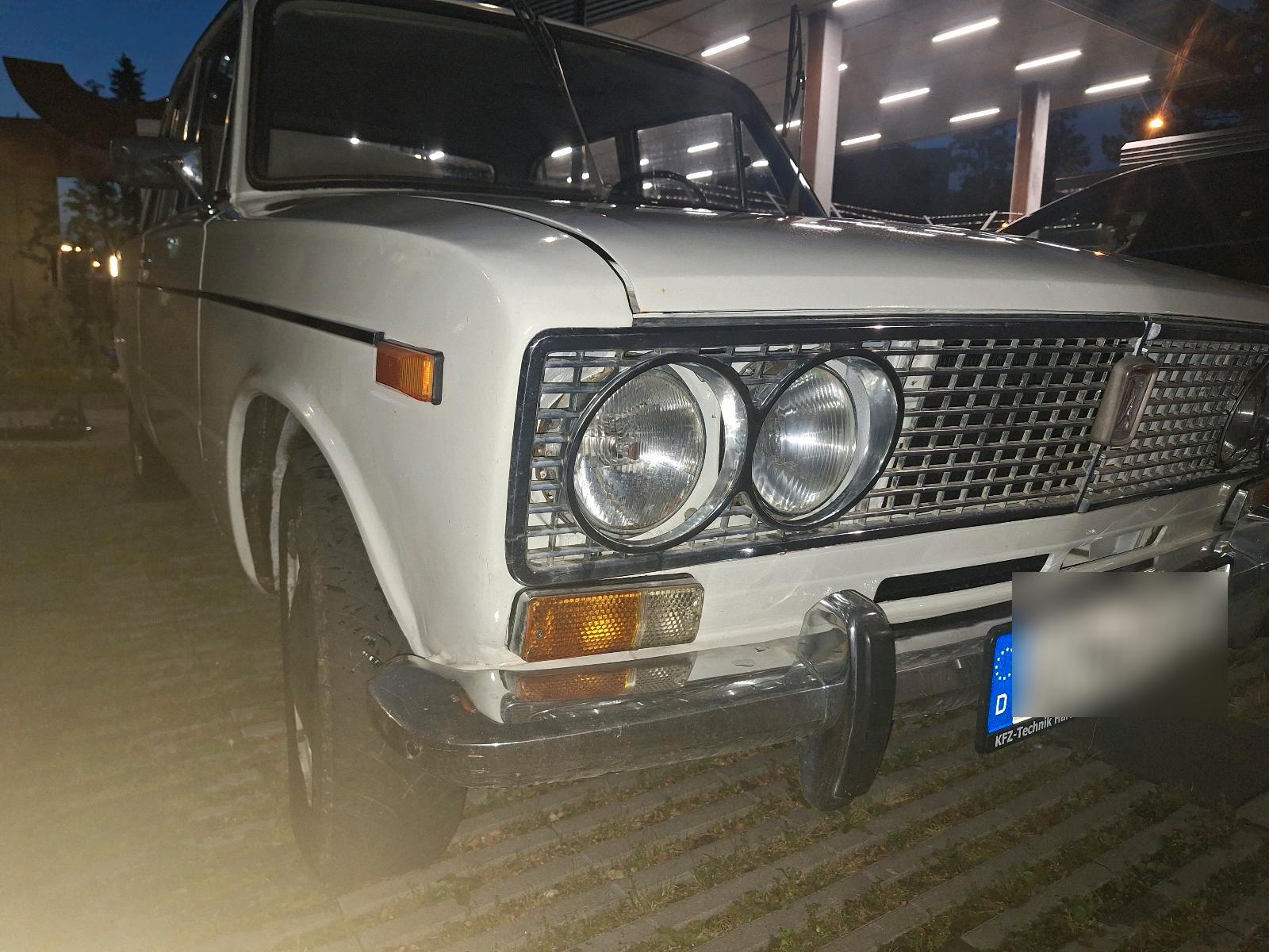 Abbildung des Autos Lada 2103, 1500 Жигули