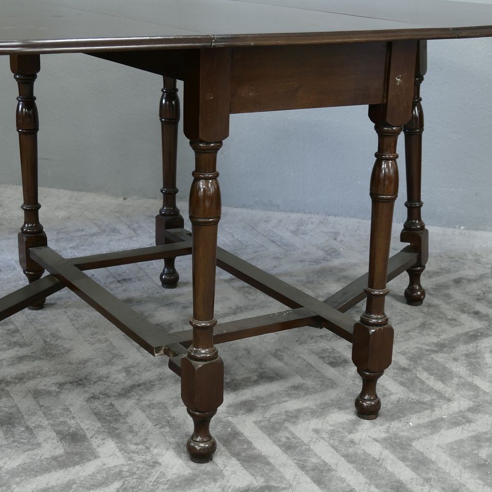 Großer Englischer Esstisch Tisch Mahagoni Antik um 1890 in Beelitz