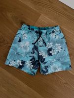 D&G ❤️ Badehose Print Badeshorts Floral blau Gr. 6 116/122 Bayern - Memmingen Vorschau