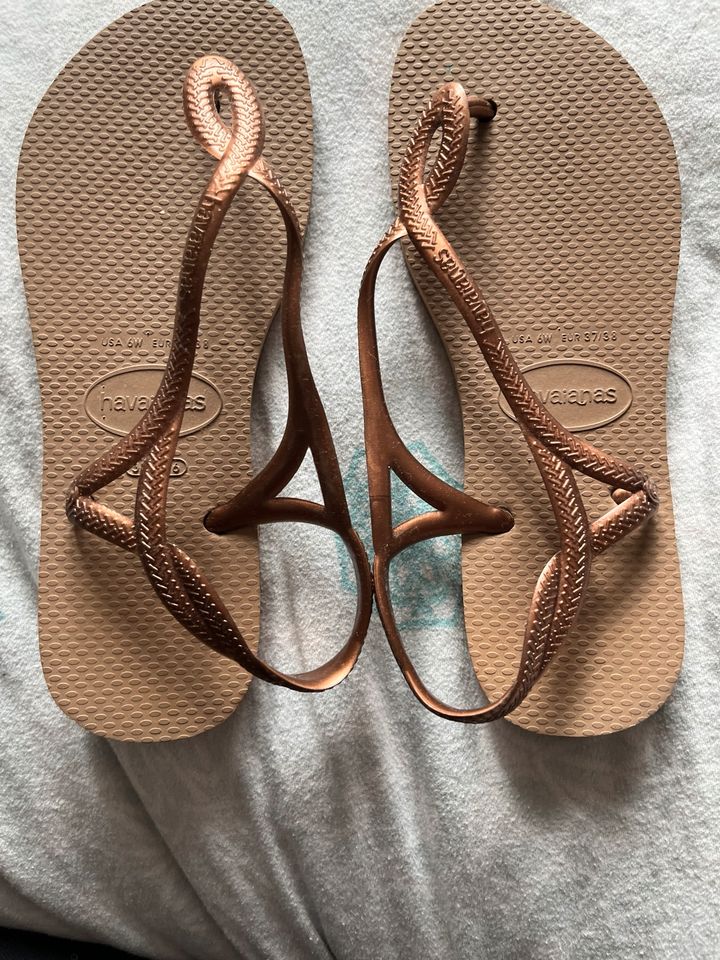 Havaianas Größe 36 gold wie neu flip flop zehentrenner in Offenbach