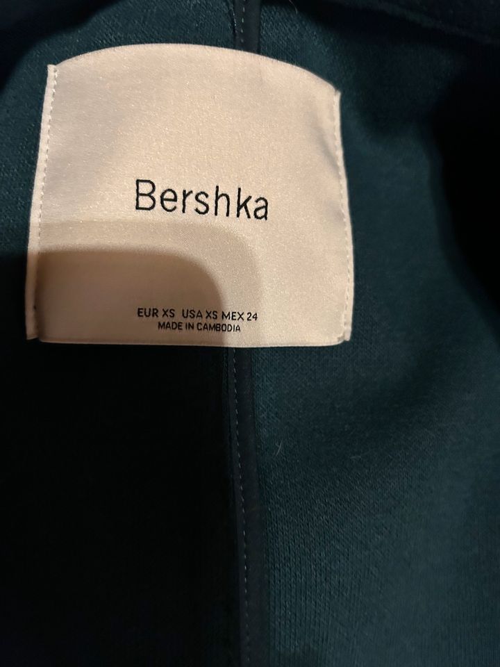 Damen Mantel von Bershka petrol Größe XS in Landshut