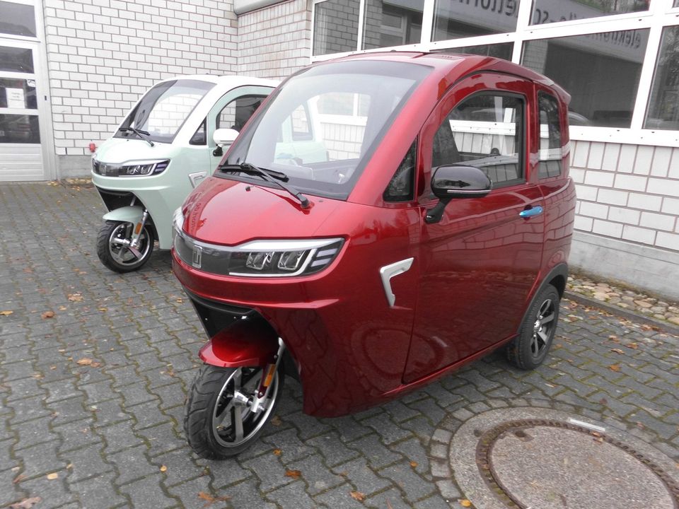 Leichtfahrzeug Elektromobil 3 Rad Kabinenroller 25 kmh Auto 45 km in Schüttorf