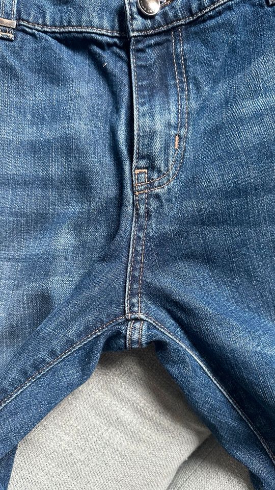 Hugo Boss Frauen Jeans hose Boyfriend Gr.L !kleine Löcher in Braunschweig