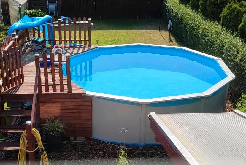 Stahlwandpool Steinbach 4,60 x 1,20 m Filteranlage, Saugroboter in Plate