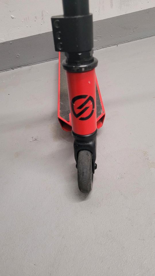 Oxelo Stunt Scooter Roller in Offenbach