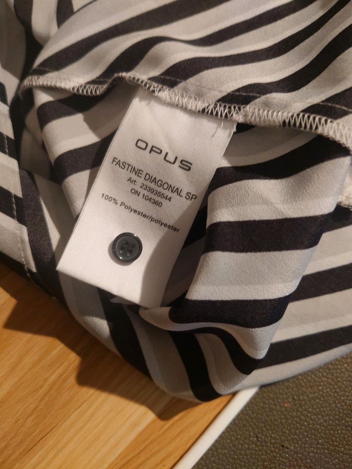 Opus Elegante Bluse 40 Wie NEU in Lübeck