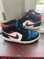 Jordan 1 Mid Lakers Top 3 Sneaker (Größe 44) Dresden - Blasewitz Vorschau