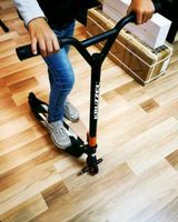 NEU! Kruzzel Kallisto Stunt Scooter Kick Roller ABEC9 Tretroller Nordrhein-Westfalen - Soest Vorschau