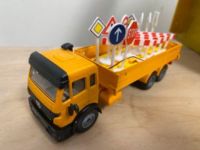 Siku Mercedes Schilder LKW orange 1/55 Komunal Baden-Württemberg - Appenweier Vorschau