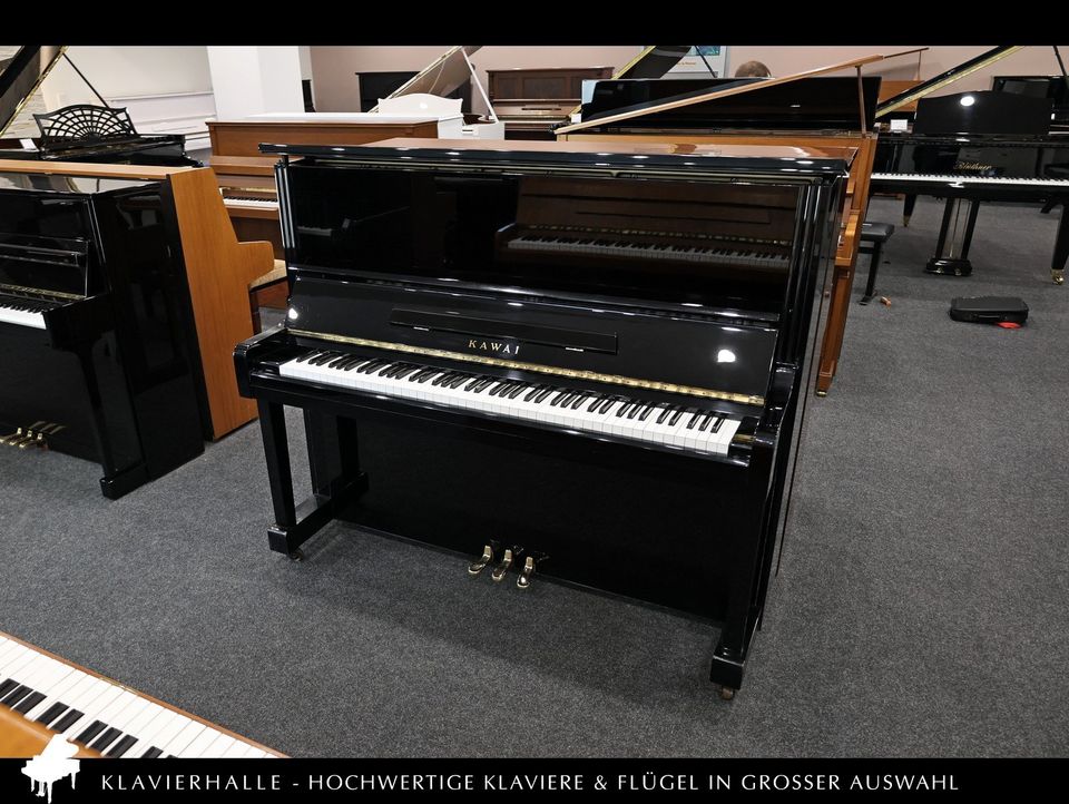 Klangvolles Kawai Klavier, BL-31, 124cm, schwarz poliert in Altenberge