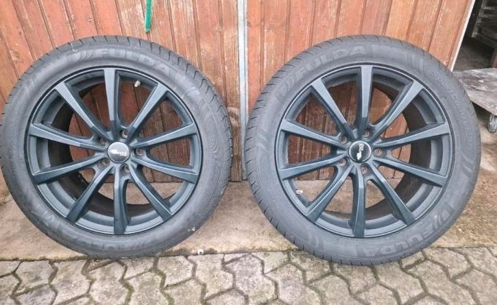 1 Komplettradsatz BROCK 20" schwarz matt  für Jeep Grand Cherokee in Heusweiler