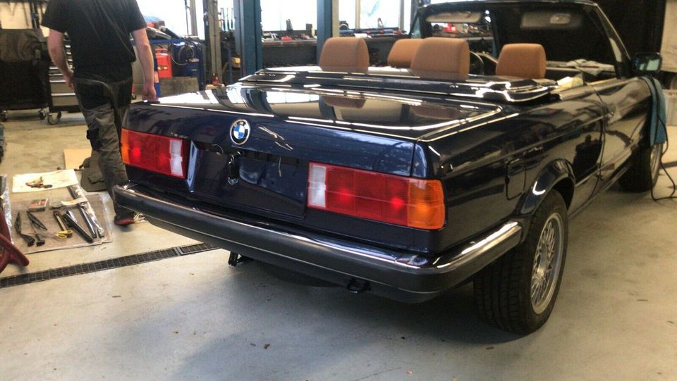 BMW E 30 Restauration Motor Tuning  Karosserie Instandsetzung in Backnang